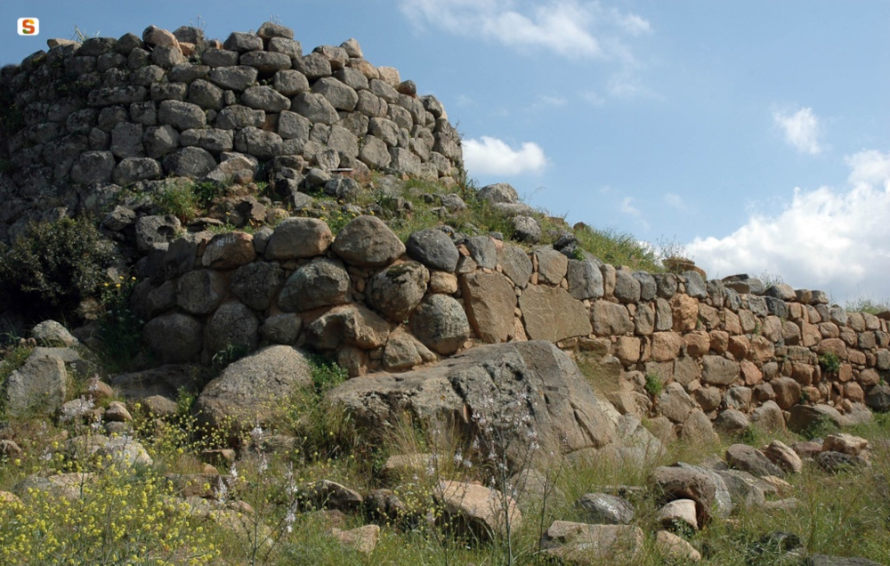 Arzachena, Complesso nuragico La Prisgiona