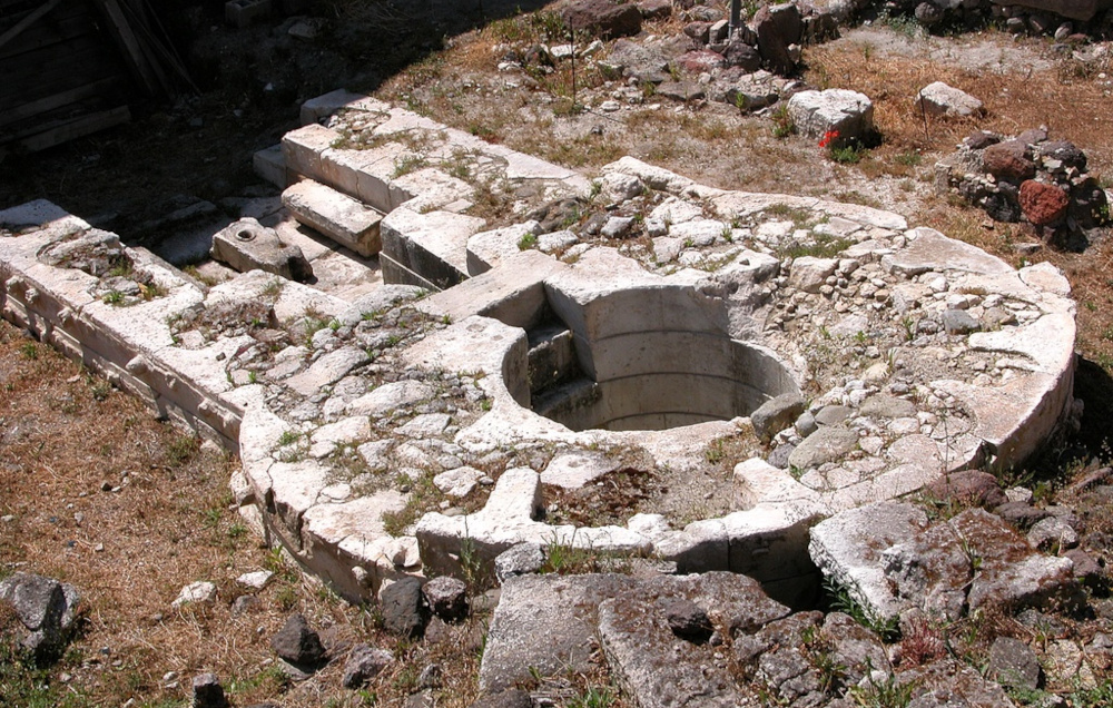 Perugas, Heiliger Brunnen von Predio Canopoli