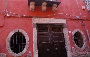 Sassari, Palacio Cugia