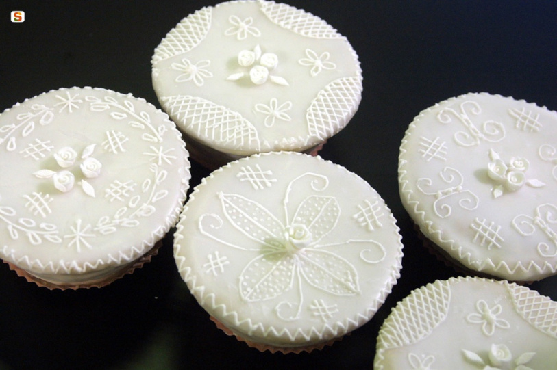 Almond pastries