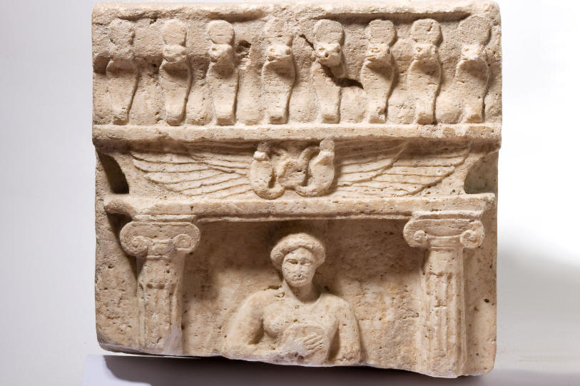 Phoenician-Punic stele, F. Barreca museum, Sant'Antioco. Photo by Luigi Pietro Olivari, from Catalogo BBCC RAS