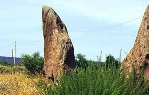 Sant'Antioco, Menhir Sur Para and San Mongia