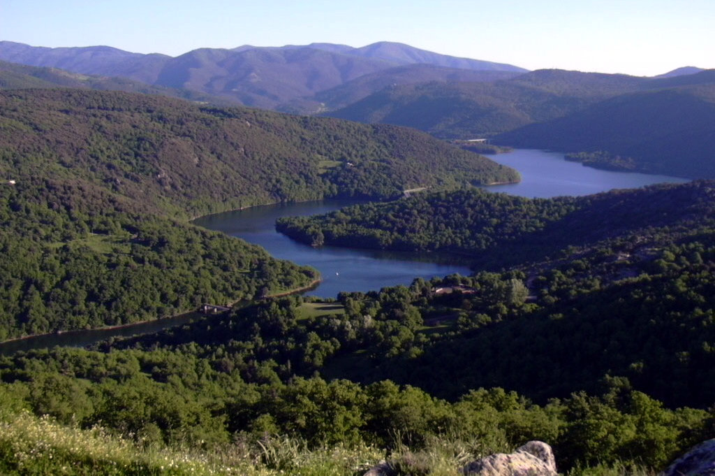 Lodine, lago di Gusana, Foto di Comune di Lodine, da Sardegna Digital Library