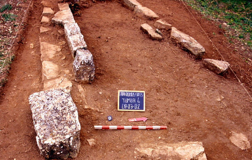 Goni, archäologische Ausgrabungen an der Stätte Domu Suas. Fotos von Comune di Goni