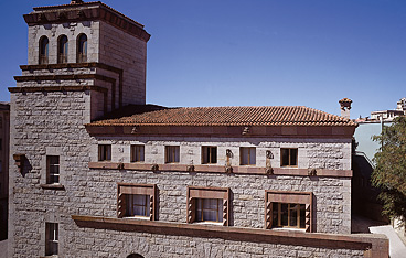 Nuoro, Palazzo delle Poste e Telegrafi