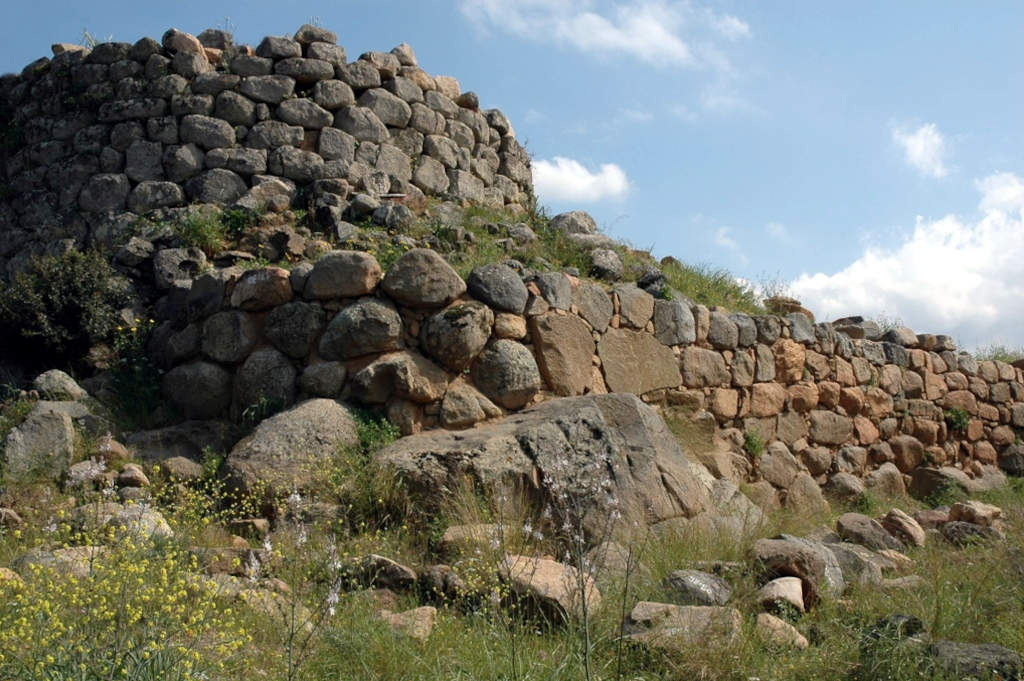 La Prisgiona Nuragic Complex. Photos of Regione Sardegna, from Sardegna DL