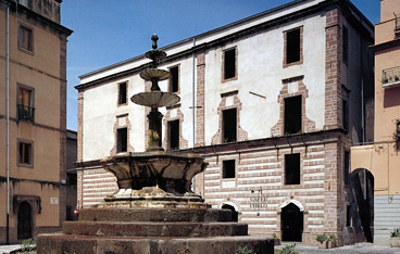 Bosa, Palacio de Don Carlo